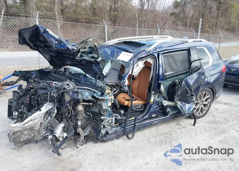 2022 BMW X7 xDrive40I z USA, uszkodzony, nr VIN 5UXCW2C09N9K30110